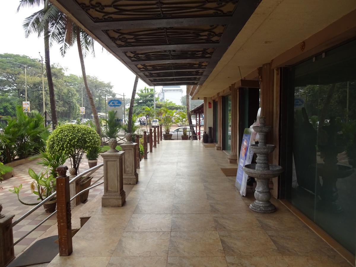 מדגאון Hotel La Grace מראה חיצוני תמונה