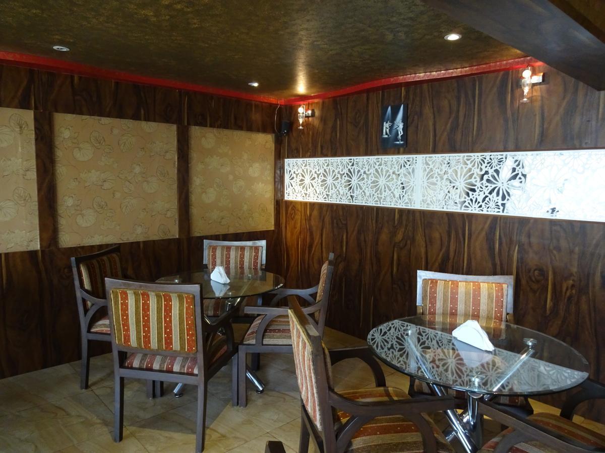מדגאון Hotel La Grace מראה חיצוני תמונה