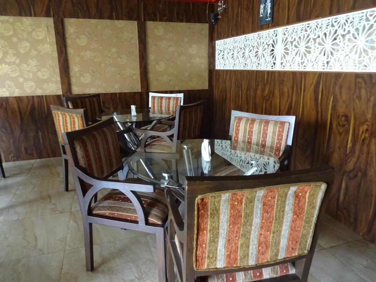 מדגאון Hotel La Grace מראה חיצוני תמונה
