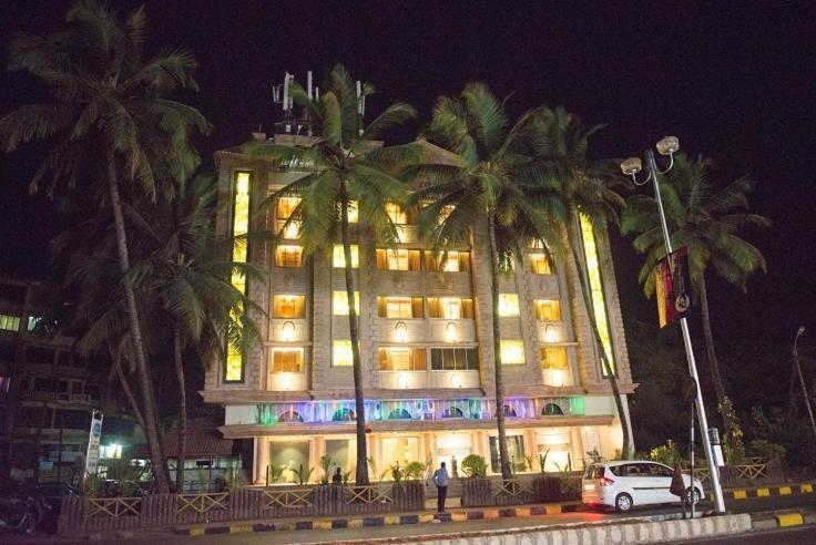 מדגאון Hotel La Grace מראה חיצוני תמונה